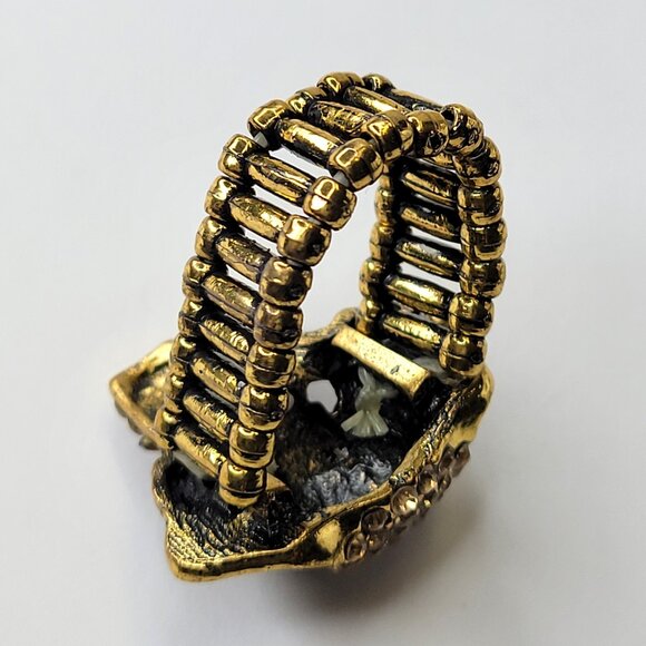 Gold Elephant Stretch Ring - Picture 3 of 6